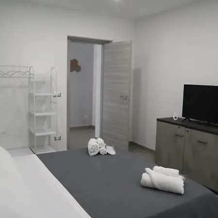 펜션 Henny House 카타니아